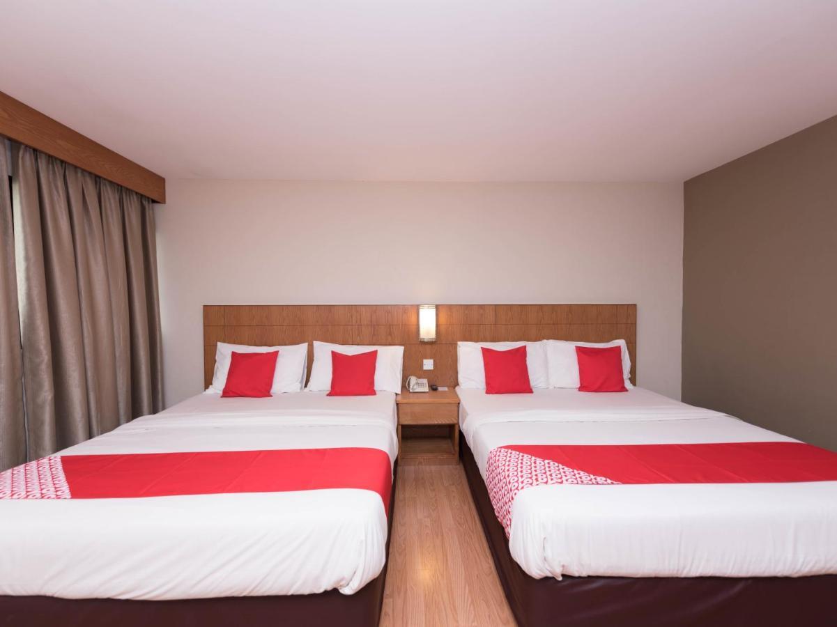 Oyo 89421 Pp Island Hotel George Town Exterior foto